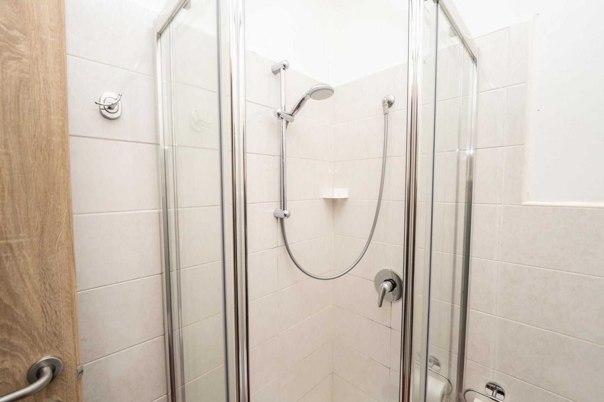 Central Rooms 128L باليرمو المظهر الخارجي الصورة